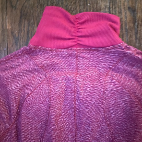 LULULEMON MAROON QUARTER ZIP - Picture 4 of 6